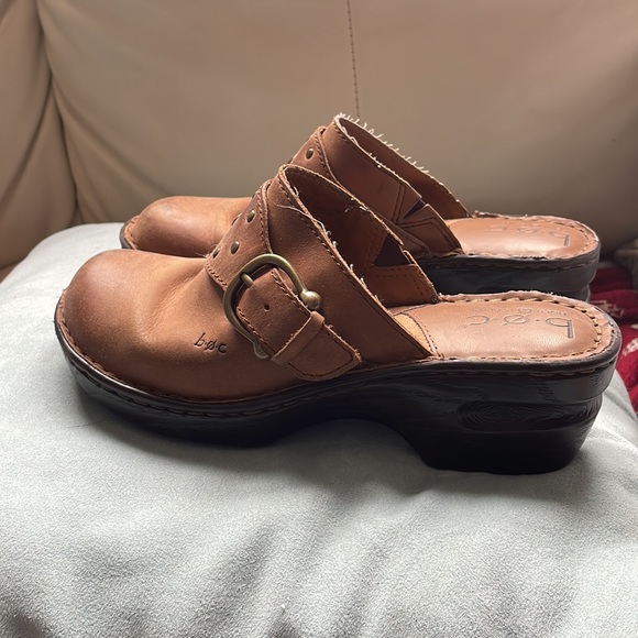 Shoes/clogs - Picture 2 of 2